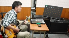 生徒の声ギター科 青木さん